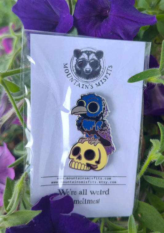 Raven W/ Skull Enamel Pin - Raven and Skull Pin